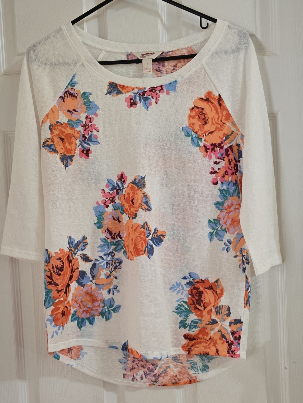 Arizona Jean Company White Long Sleeve Floral Raglan Top with Orange Roses